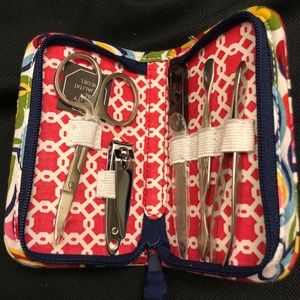 Vera Bradley Hope Garden travel manicure set NWOT